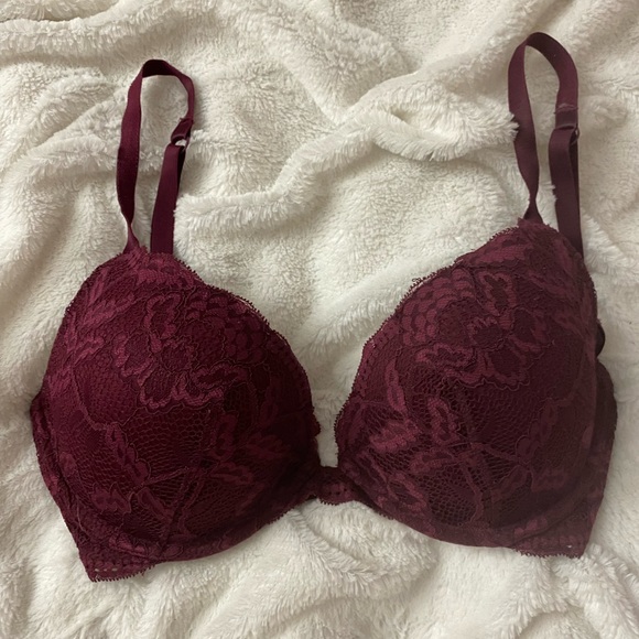 Burgundy 36C bra - Picture 1 of 2